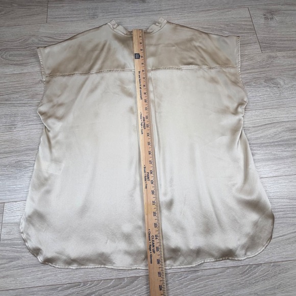 Banana Republic Serenade Silk Dolman Tunic Beige Champagne 100% Silk Blouse Sz M - Picture 8 of 8